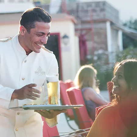 Minerva מלון סורנטו