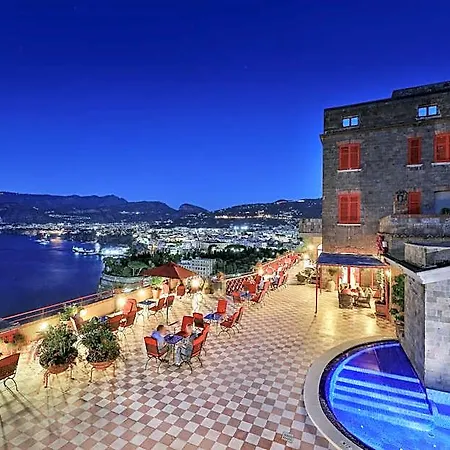 Hotel Minerva 4*