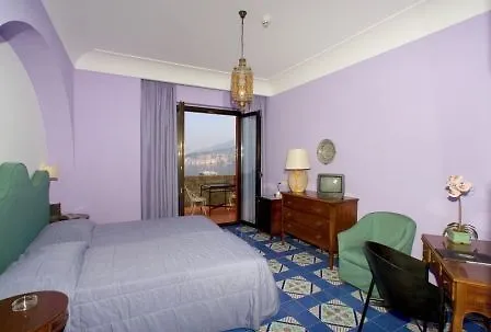 Minerva 4* Σορέντο