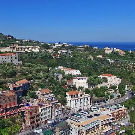 Minerva Σορέντο